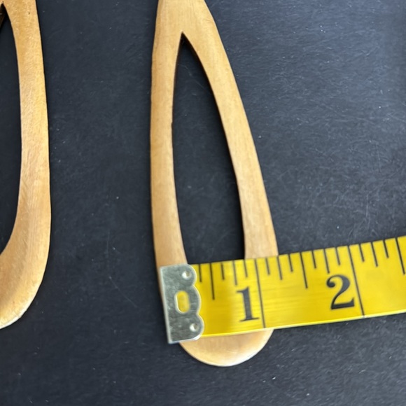 🛑🛑Sold - Natural Wood Dangle Earrings - Picture 6 of 13